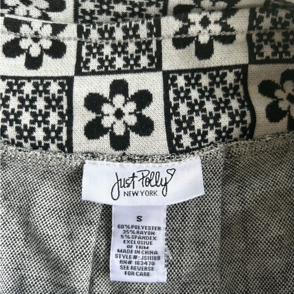 Woman skirts - Picture 4 of 6